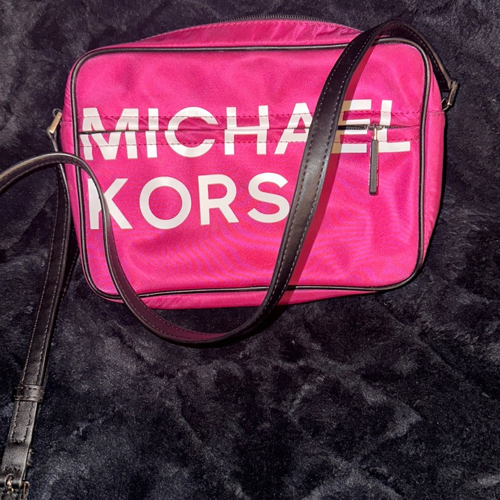 Michael kors side bag